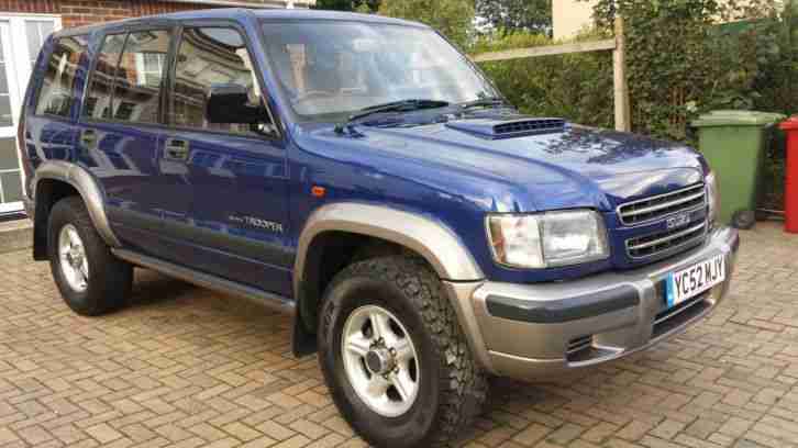Automatic 7 Seater 2002 TROOPER DUTY DT