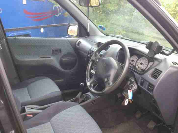 BEAUTIFUL 2002 DAIHATSU TERIOS EL, BLACK METALLIC