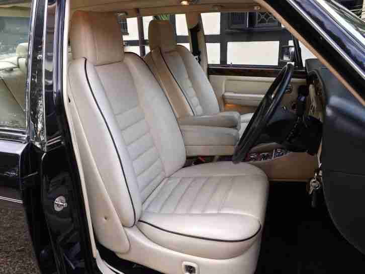 BENTLEY TURBO R - METALLIC BLACK WITH MAGNOLIA & RT WHEELS. ONLY 69,000 MILES!!