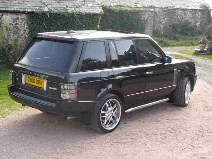 BESPOKE RANGE ROVER VOGUE SE 4.2 SUPERCHARGED WITH QUALITY EXTRAS