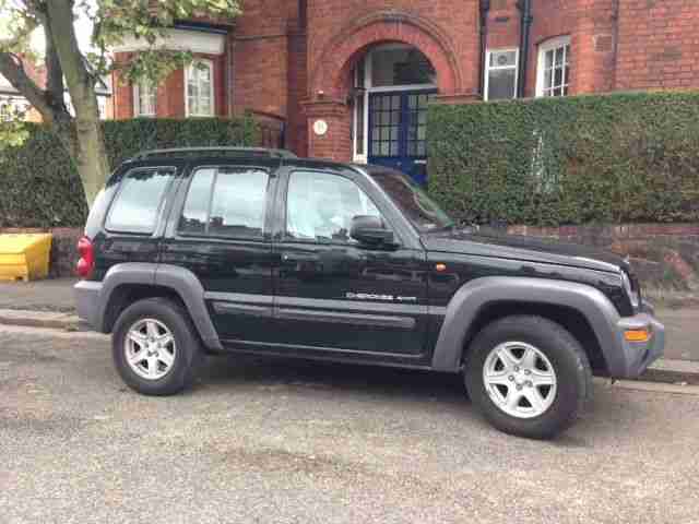 BLACK JEEP CHEROKEE, 2.8 AUTO, DIESEL, 2003, LOW MILES, GOOD CONDITION, RE53GWK