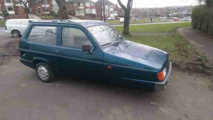 BLUE RELIANT ROBIN CLASSIC CAR