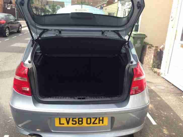 BMW 116i SE 2008 [122]