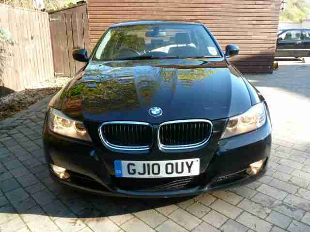 BMW 318 2.0i SE BUSINESS EDITION FULL LEATHER SAT NAV ONE PRIVATE OWNER FBMWSH