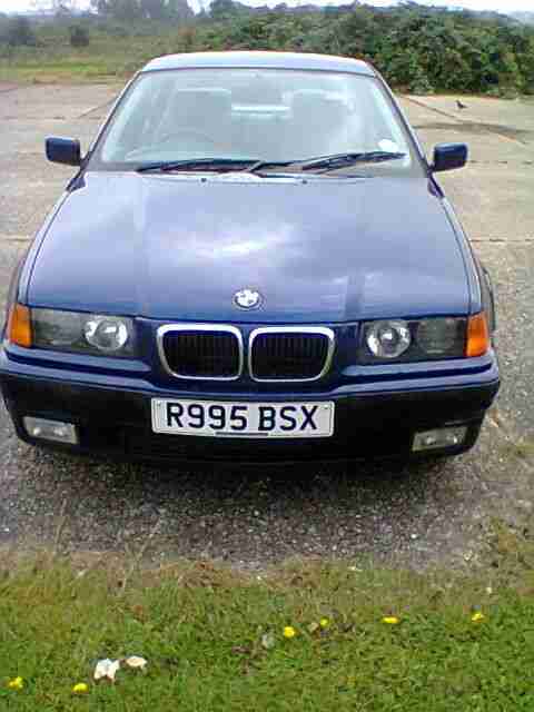 318i SE Manual Blue Great Condition