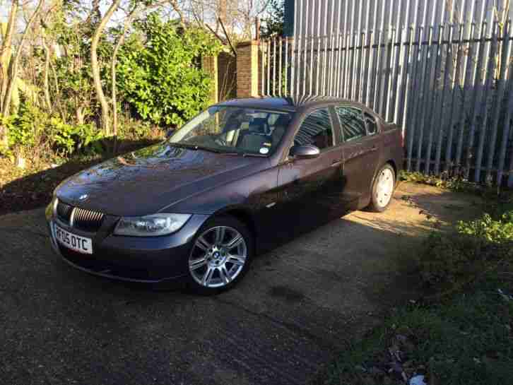 BMW 320i SE 2005 E90