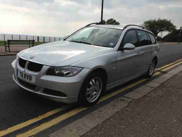 BMW 320i SE Touring.