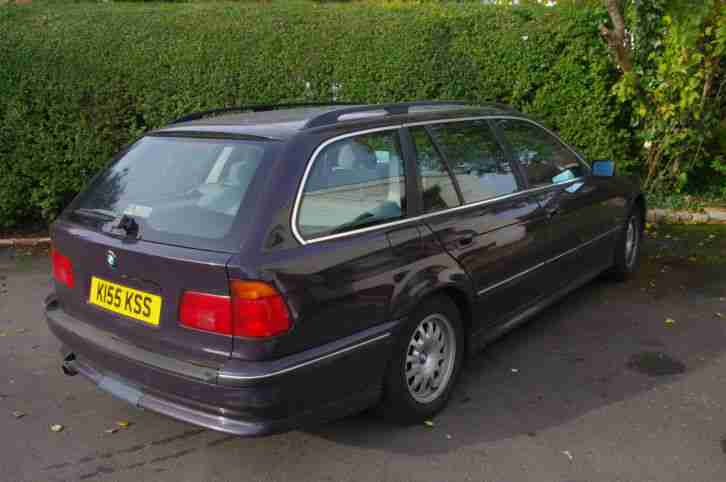 BMW 520i SE Tourer Manual Owned 8 yr New Michelins Angel Lights Spare Repair