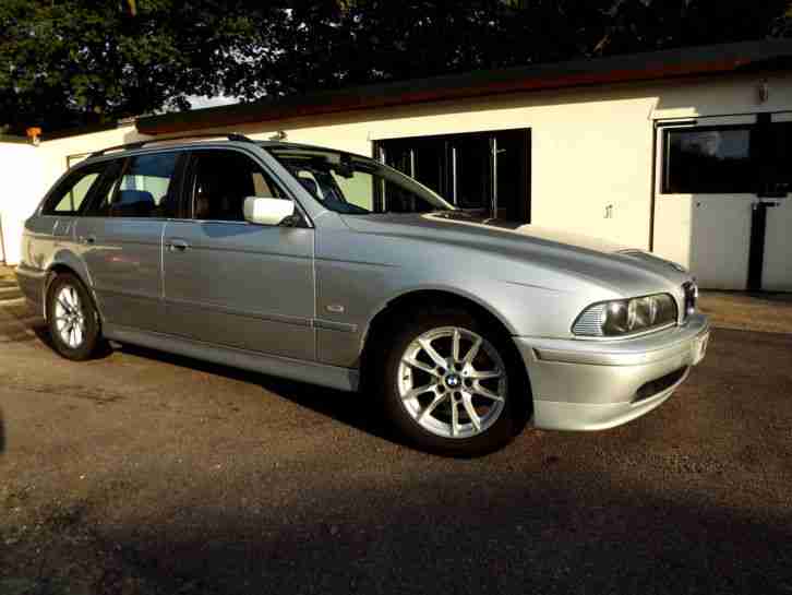 BMW 525D TOURING. BMW car from United Kingdom