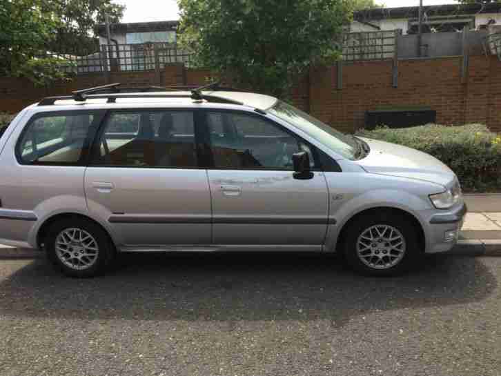 BREAKING OR REPAIR, 2002 MITSUBISHI SPACE WAGON GDI EQUIPPE A SILVER