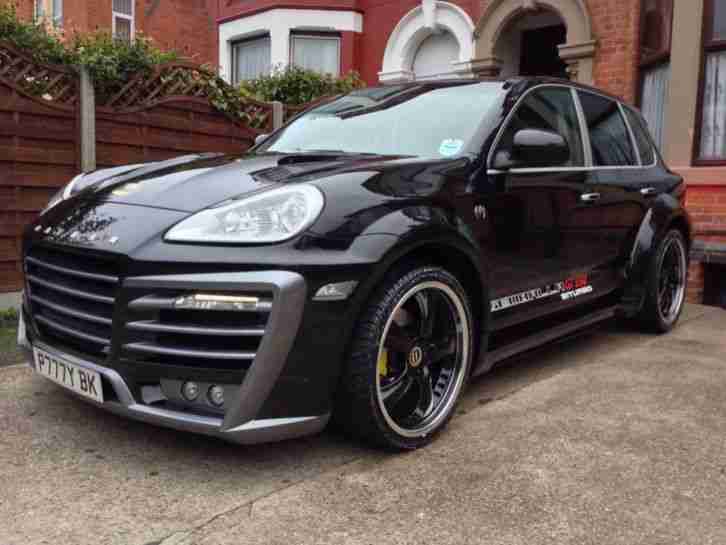  Batman Porsche cayenne black 4.5 s v8 LOW MILAGE & EVERY EXTRA FSH