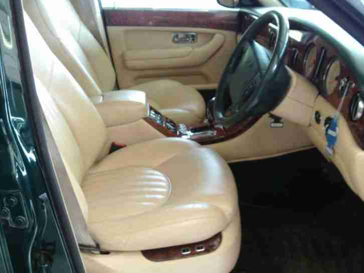 Bentley Arnage 4.4 V8 Auto 4 door Saloon