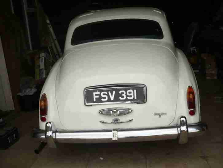 Bentley S3 with Rolls Royce conversion