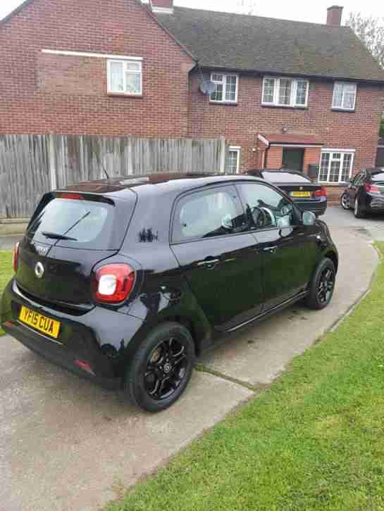 Black smart car 2015