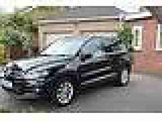 Buy very well maintained Volkswagen Tiguan (low mileage 24000 miles)
