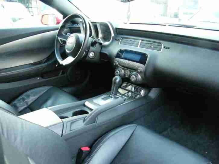 CHEVROLET CAMARO 6.2 V8 SS VICTORY RED BLACK LEATHER INTERIOR ONLY 9K MILES 2010