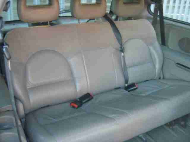 CHRYSLER GRAND VOYAGER 2.5CRD 2003 7 SEATER RUNNING VEHICLE SPARE REPAIR