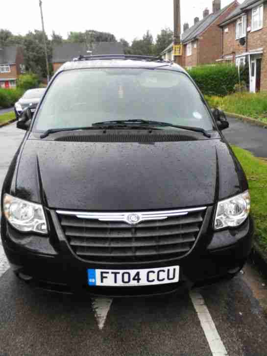 CHRYSLER GRAND VOYAGER LX AUTO WITH WHEELCHAIR ACCESS AND VERY LOW MILEAGE