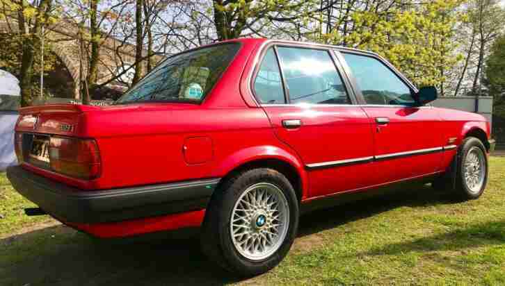 CLASSIC BMW E30 318i 1990 2 OWNERS 89949 MILES 12 MONTHS MOT GOOD CONDITION 6 MT