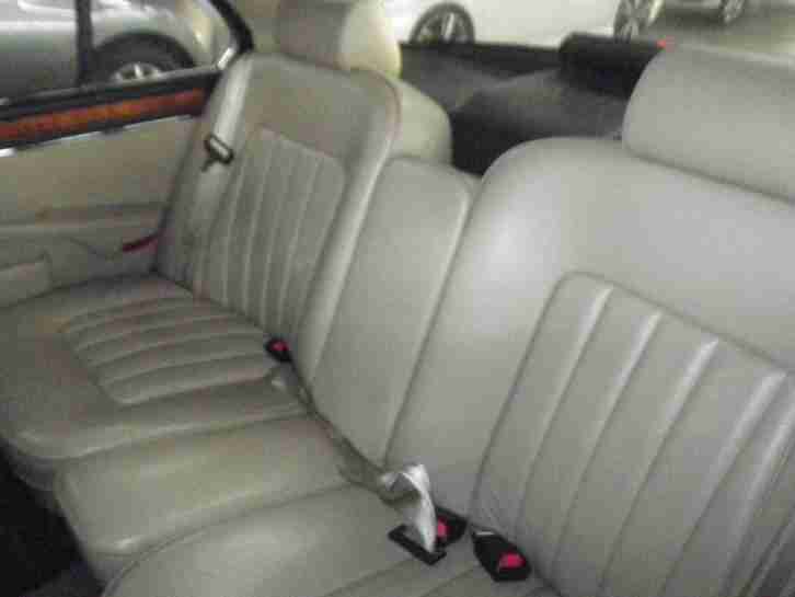 CLASSIC DAIMLER DOUBLE SIX 5.3 * SERIES 3 V12 * AUTOMATIC * ONLY 28501 MILES