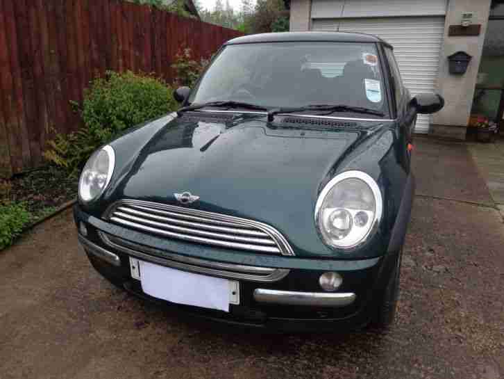 Cheap small car Mini Cooper 2002