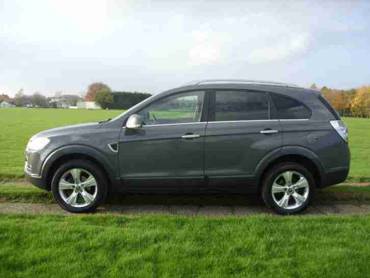 Chevrolet Captiva 2.0 Diesel LTZ VCDI 4X4 ** SEVEN SEATER SAT NAV **(2010)