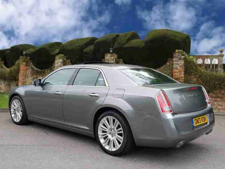 Chrysler 300C 3.0TD Executive 4dr Diesel Auto, NEW SHAPE with PANORAMIC ROOF