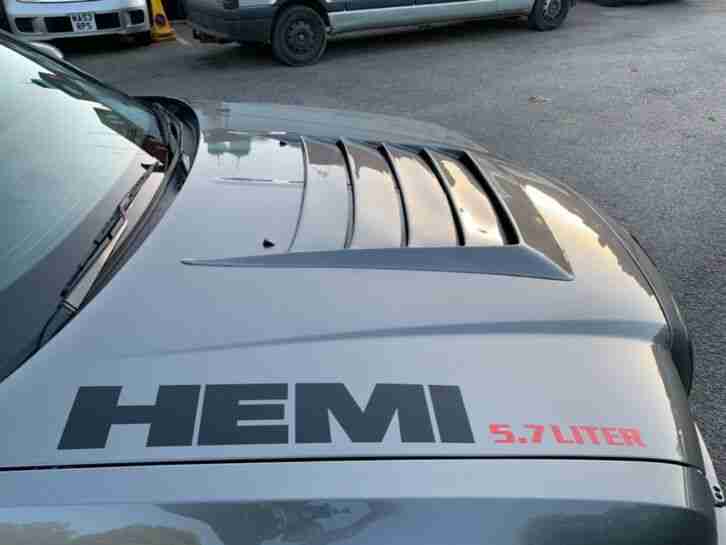 Chrysler 300c HEMI 5.7 V8 modified show car