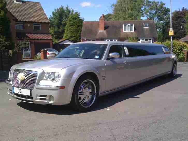 Chrysler 300c Limo - Cheap - Auto/ Diesel