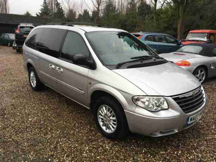 Chrysler Grand Voyager 2.8CRD Signature AUTO. car for sale