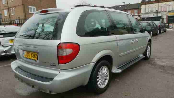 Chrysler Grand Voyager 2.8CRD auto Signature STOW AND GI 1 owner turbo smoky