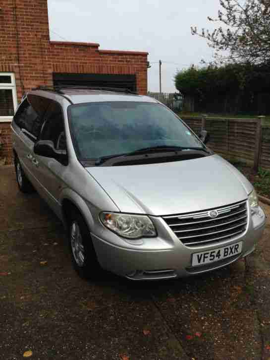 Grand Voyager Limited 2.8 7 Seater