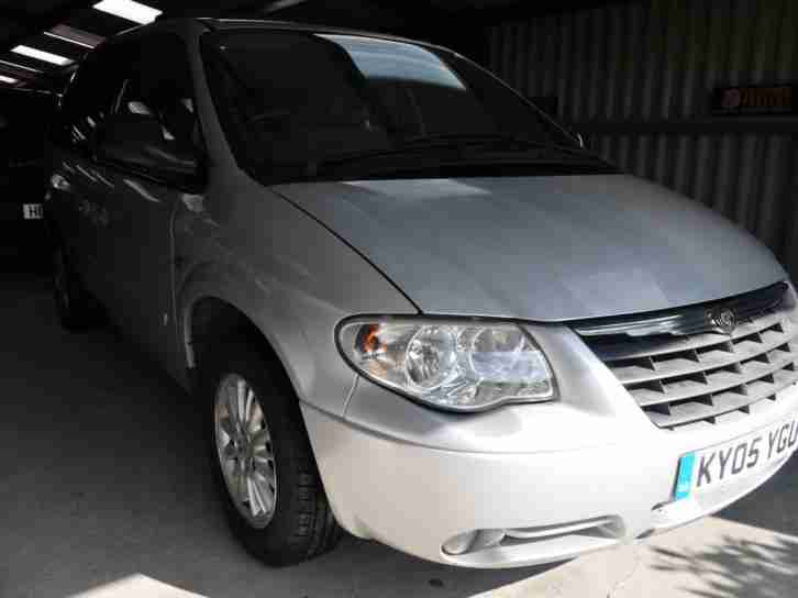 Chrysler Voyager 2.4. Chrysler car from United Kingdom