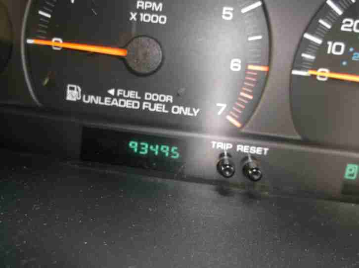 Chrysler Voyager Auto Dual Fuel petrol with LPG 7 Seater