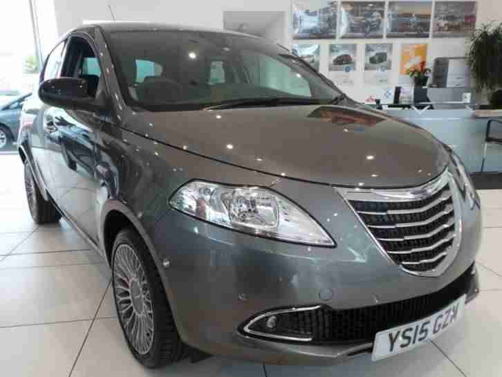 Chrysler Ypsilon 1.2. Chrysler car from United Kingdom