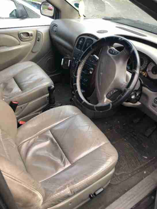 Chrysler grand voyager 2001