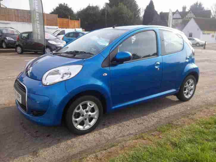 Citroen C1 1.0i 68 VTR+ Automatic, Finished in Electra Blue