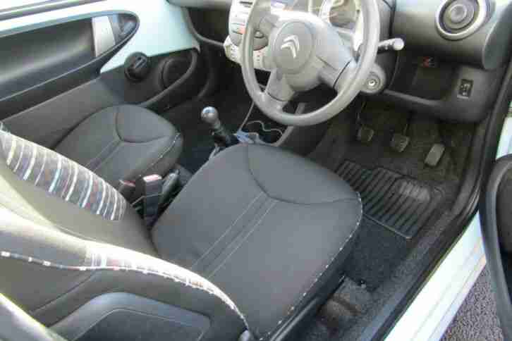 Citroen C1 VTr 998 2012 long MOT 45kmiles £0 road tax Face lift model immaculate