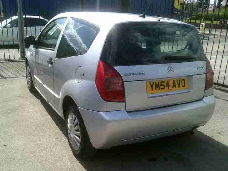 Citroen C2 1.1i 2004MY Design service histroy 6 stamps