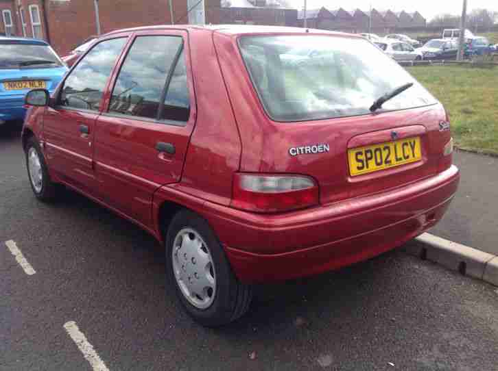 Citroen Saxo 1.1i 2000MY Desire 12 months mot 2 keys very clean