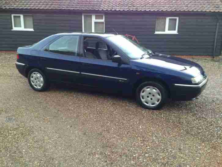 Citroen Xantia with Air Suspension. Great Condition for year!