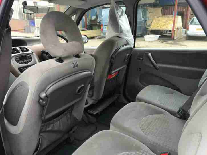 Citroen Xsara Picasso Dielsel Estate 1.6 HDI Exclu 2006 Red Spares or Repairs