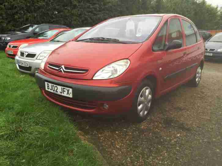 Citroen Xsara Picasso - Diesel - Manual - 5 Door - In Burgandy