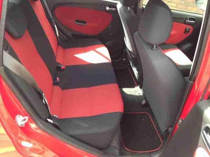 DAIHATSU CHARADE 1.0L 32,000 MILES ONLY - MINT CONDITION
