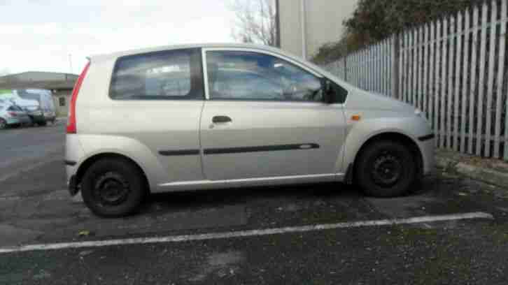 DAIHATSU CHARADE. 11mths MOT. 2003.EL. 87K. REPAIRS SPARES