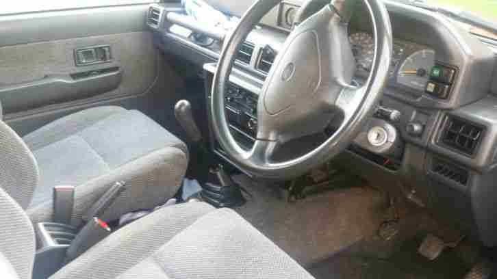 DAIHATSU FOURTRAK RIVIERA TDX RED 1997