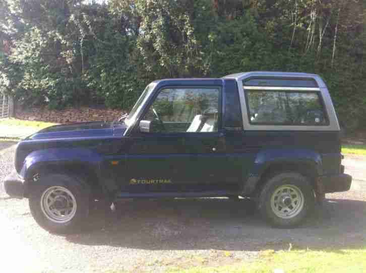 DAIHATSU FOURTRAK TDL SE 1998, 4X4,CAR.