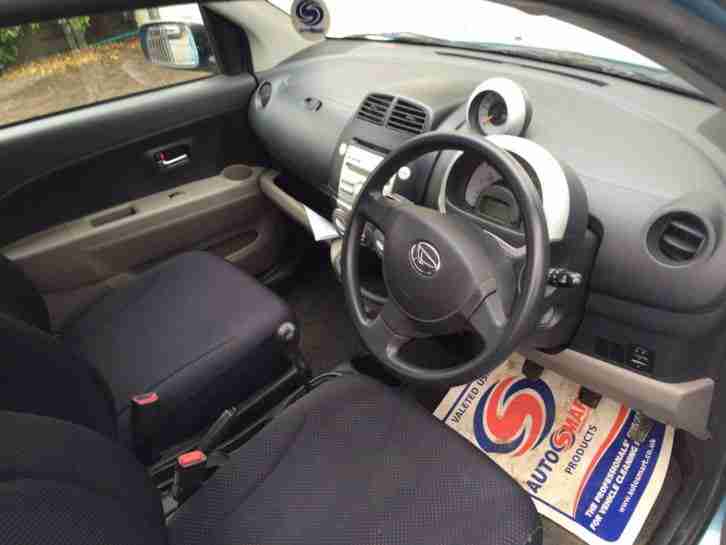 DAIHATSU SIRION SE BLUE 1.3 2005