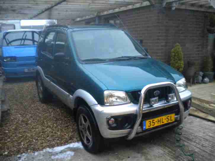 Daihatsu TERIOS 2004. Daihatsu car from United Kingdom