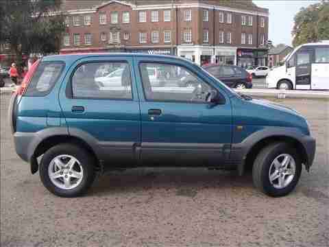 DAIHATSU TERIOS EL GREEN/GREY 0 03 REG 5 DOOR ESTATE